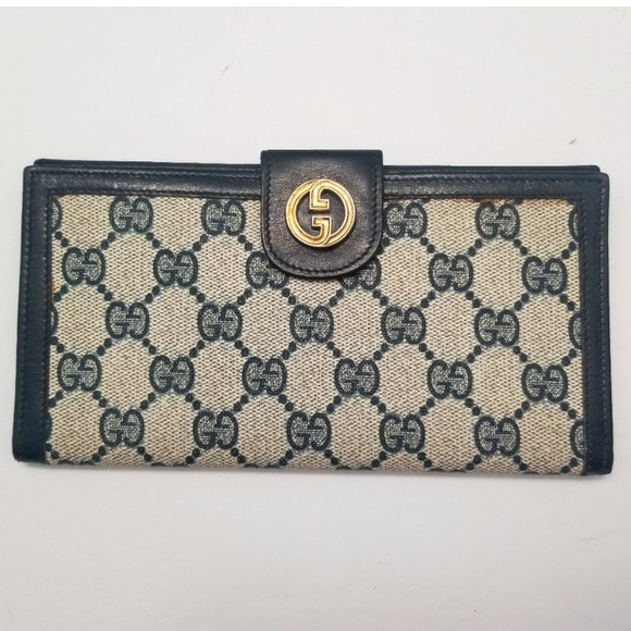 Vintage GUCCI wallet/checkbook - Picture 3 of 10